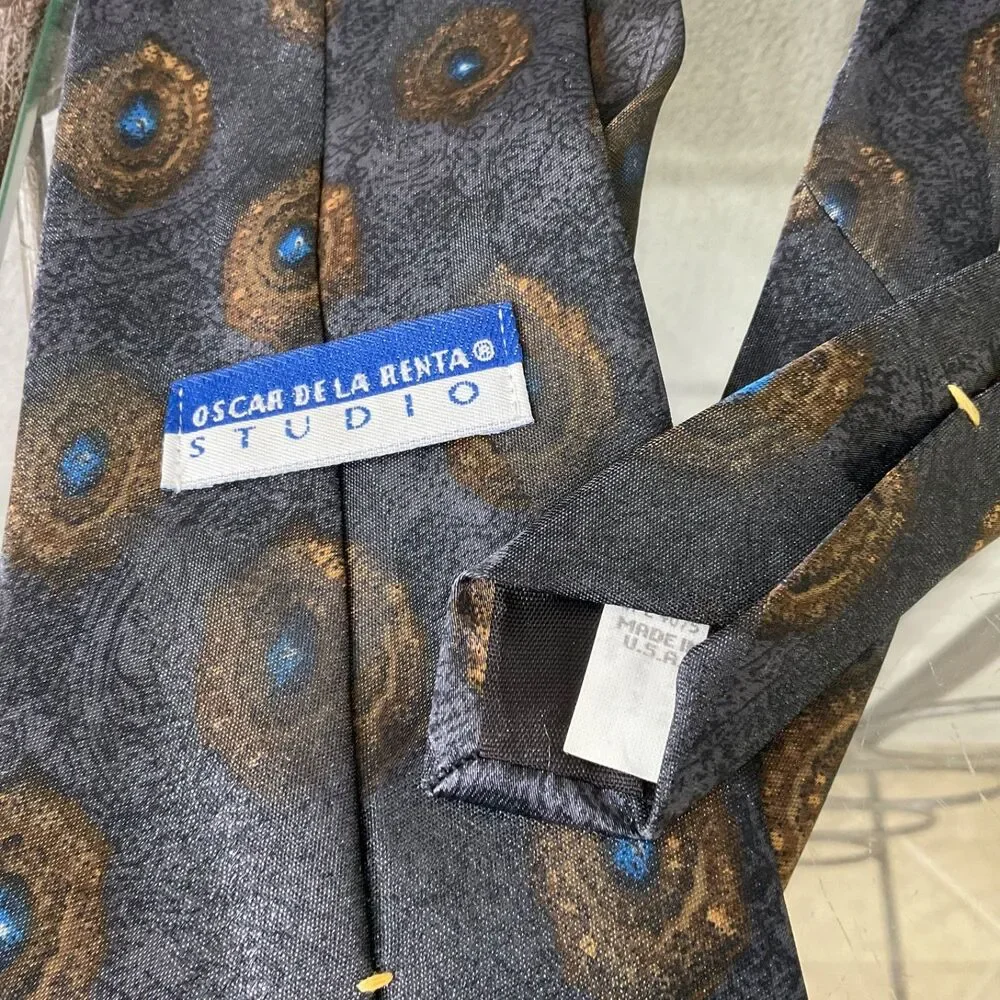 Oscar de la Renta Men's Silk + Poly Tie Necktie gray/brown/blue Foulard 56.5” US